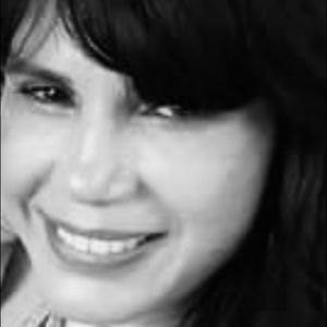 Meet your Posher, Yolanda